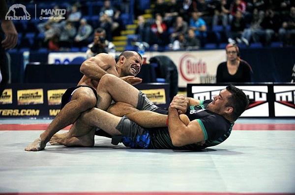 Dean_Lister_ADCC_2011_Manto_rashguard_2